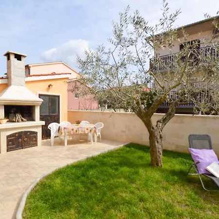 In - Istrien 17457 * Pula