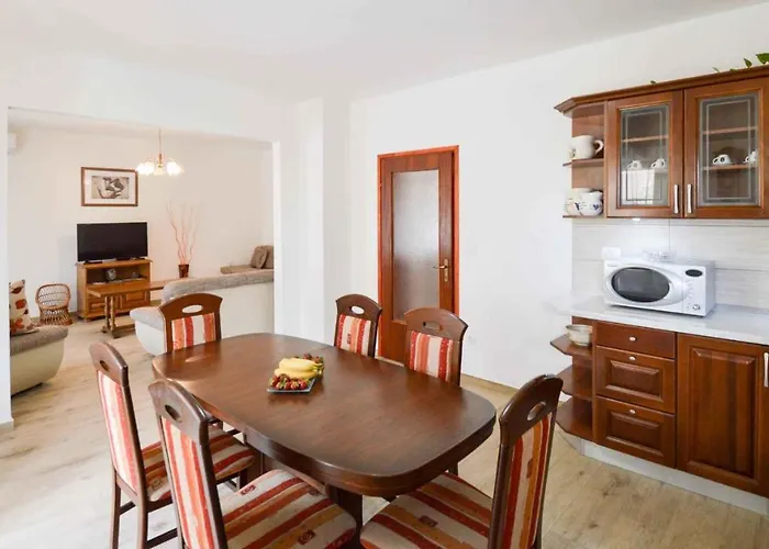 In - Istrien 17457 풀라