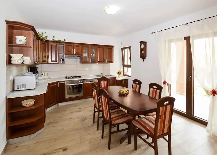 In - Istrien 17457 Apartman *